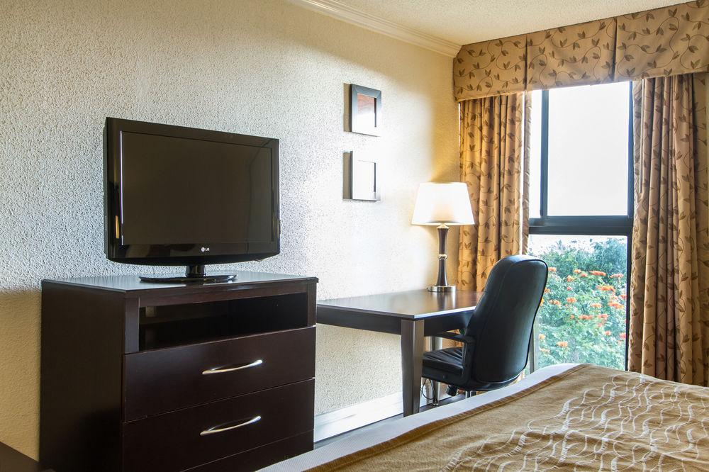 Comfort Inn Oceanside Диърфийлд Бийч Екстериор снимка