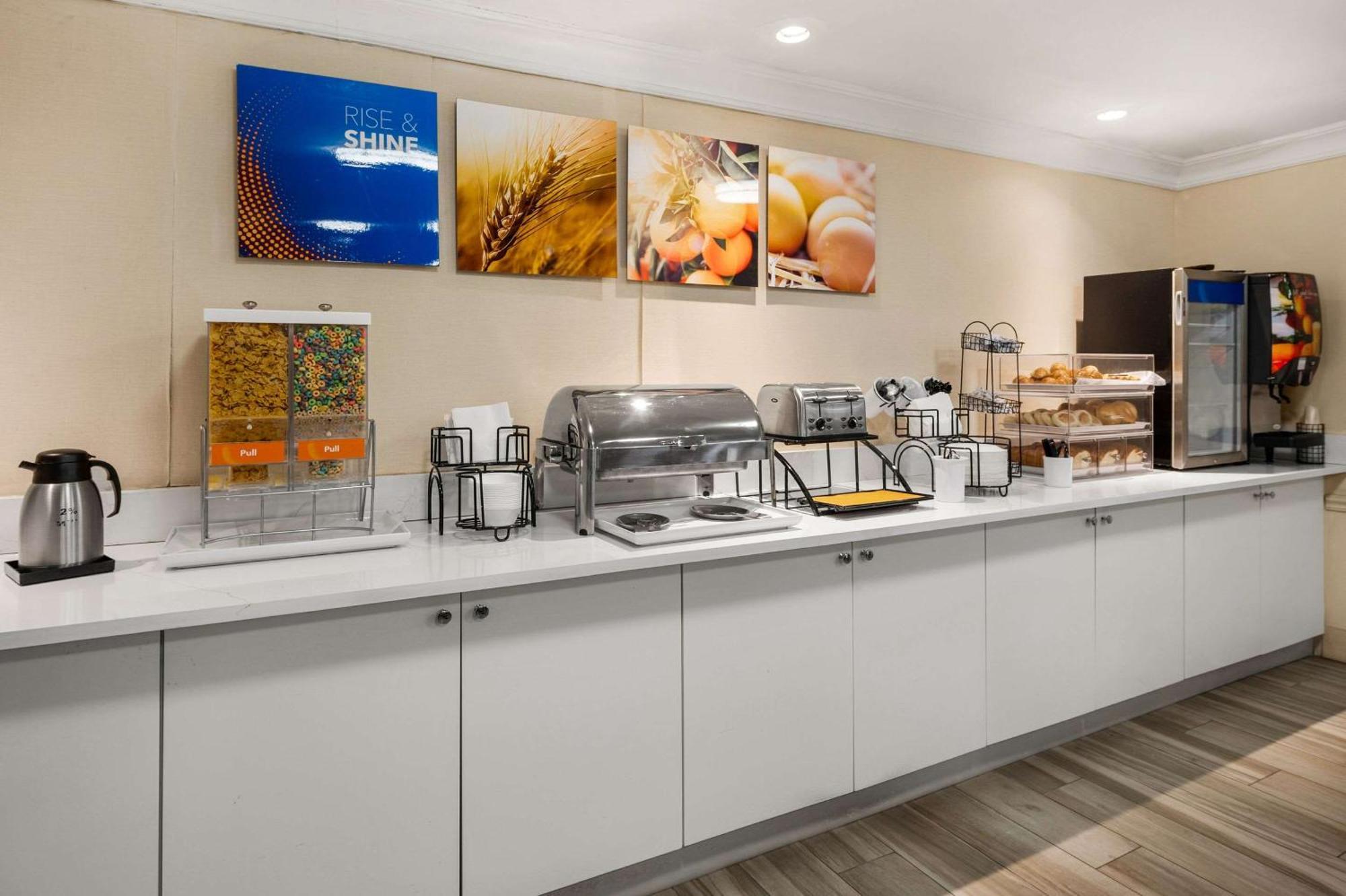 Comfort Inn Oceanside Диърфийлд Бийч Екстериор снимка